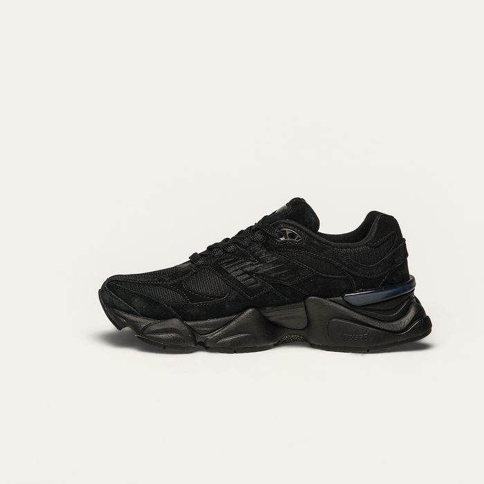New Balance 9060 маратонки