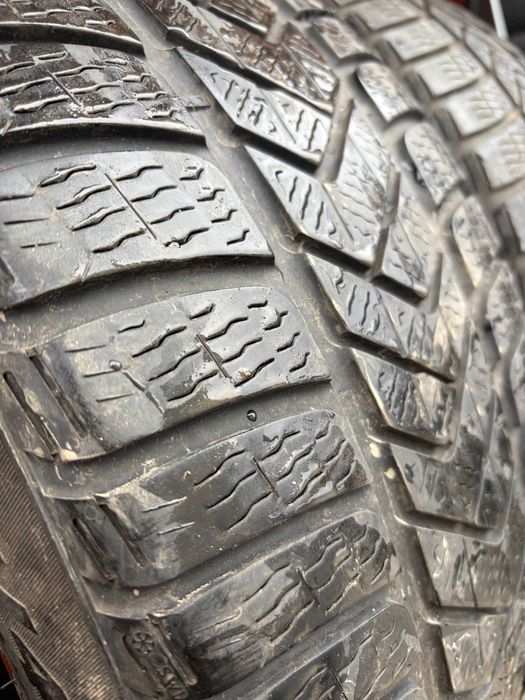 Pirelli 255/45R19- Stare foarte buna, livrare rapida, garantie!