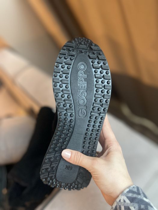 Нови Обувки Gioseppo