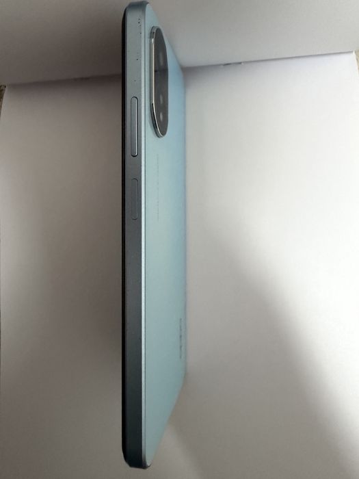 Продам Oppo A18 128g