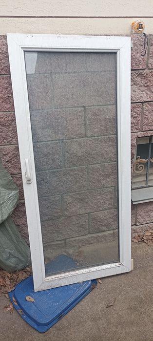 Окна б/у в хорошем состояний