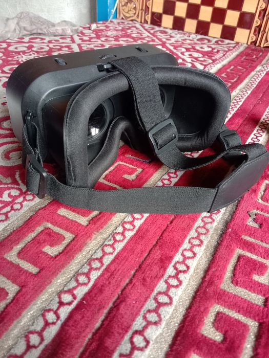 VR очки с пультом управления