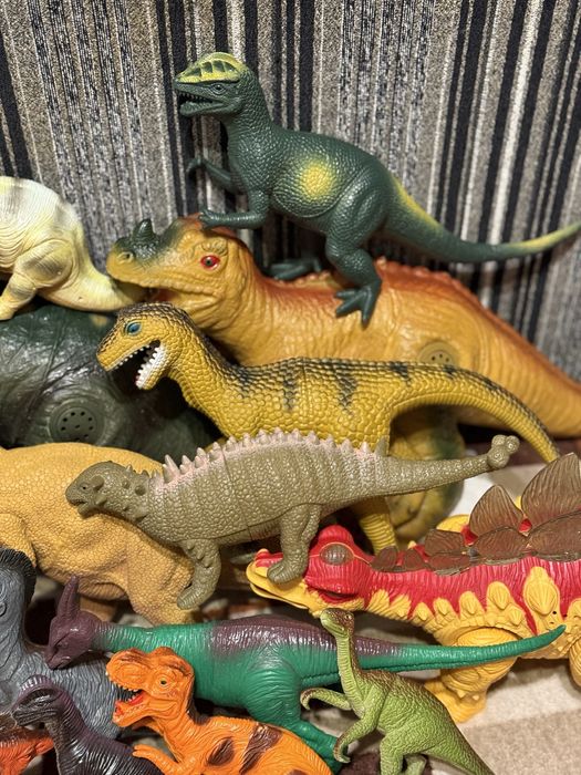 Коллекция динозавров