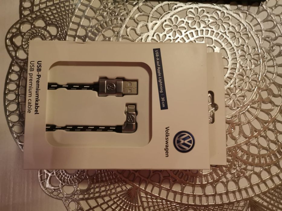 Vand Cablu Original VW / AUDI pentru Iphone