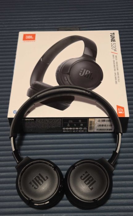 Casti audio wireless on-ear JBL Tune 520BT, Negru