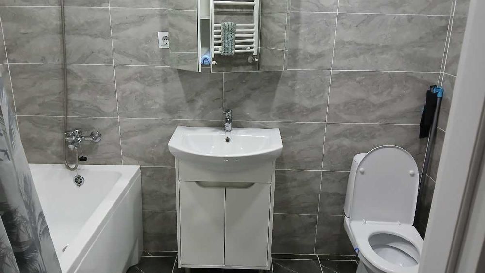 de inchiriat garsoniera in zona Lipovei