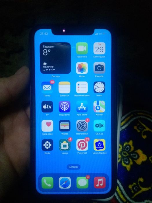 Iphone 11  64 lik batarya uselenniy taza qoyildi aybi ime