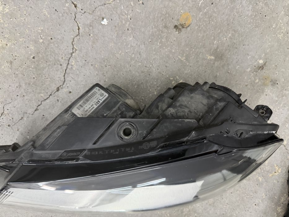 Ляв фар за VW Passat b7, Пасат 7