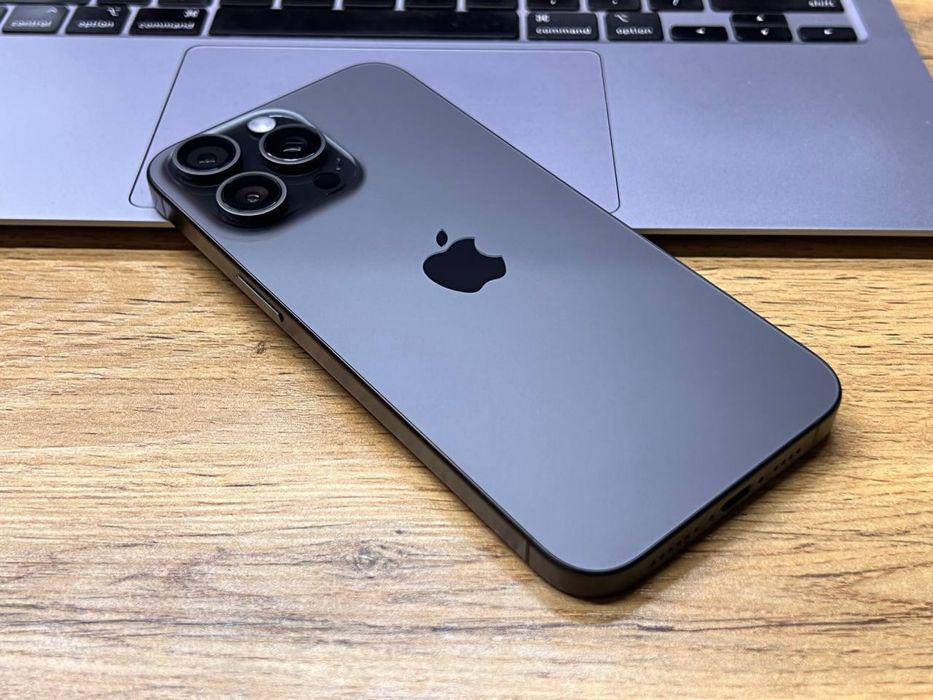 iPhone 15 Pro Max в рассрочку от $119 в месяц