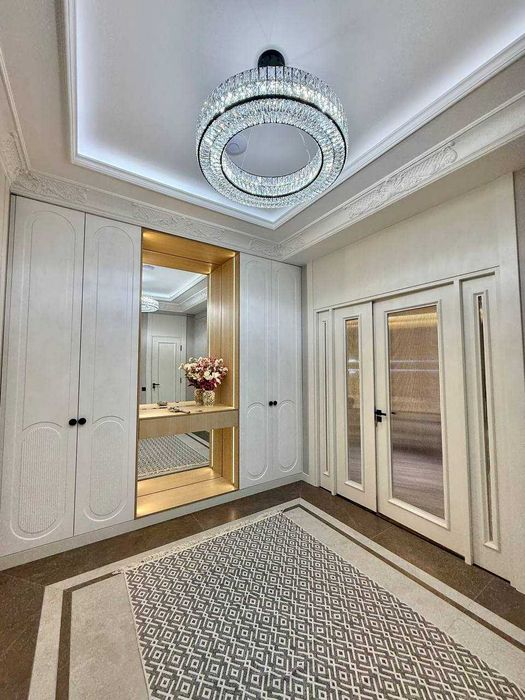 №PD-0933 - Новая квартира после ремонта - ориентир гостиница Россия!