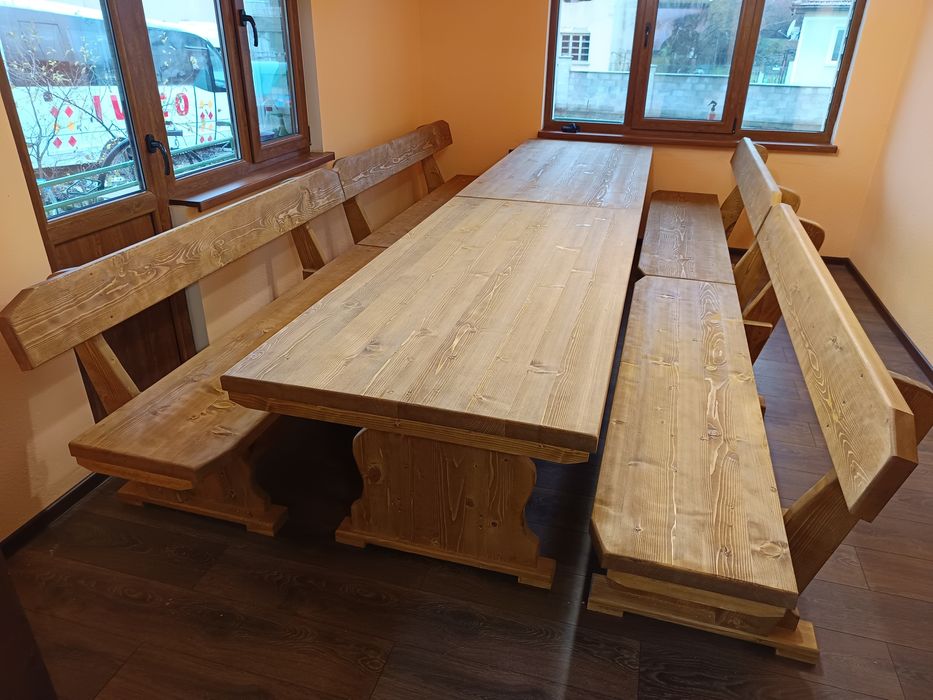 Баварски маси и пейки