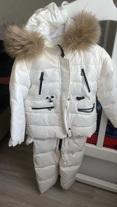 Продам детские курточки