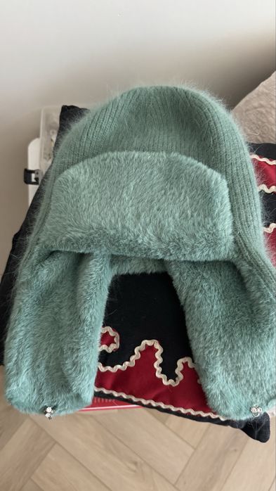 Продам шапку ангорка