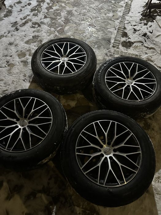 235/60/18 Хюндай Киа Мазда Тойота Ниссан Митсубиси