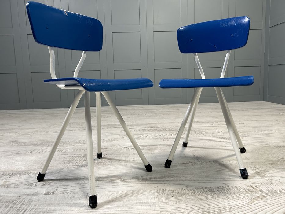 Винтидж детски столчета Н066