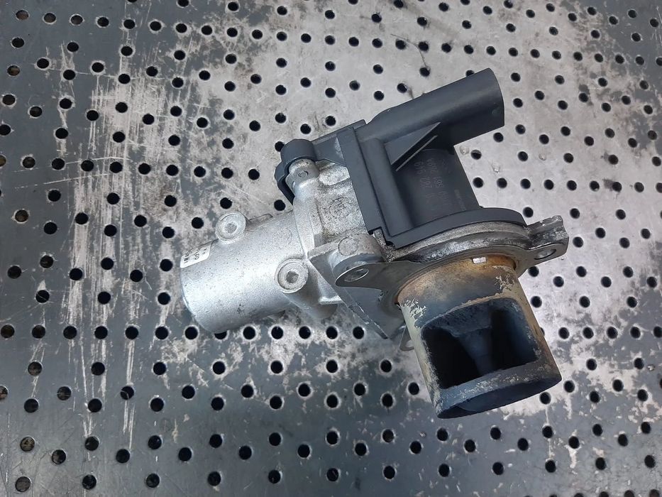 egr 1.5 dci k9k nissan qashqai renault scenic 2 megane 2 clio 3 dacia logan  8200282949  8200561269a