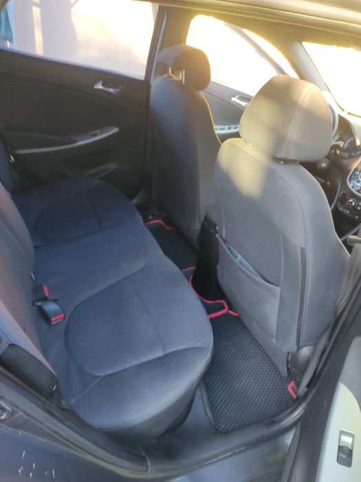 Автомобиль Hyundai  солярис