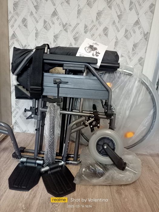 Коляска прогулочная