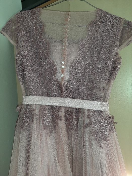 Продам  платье на выпускной