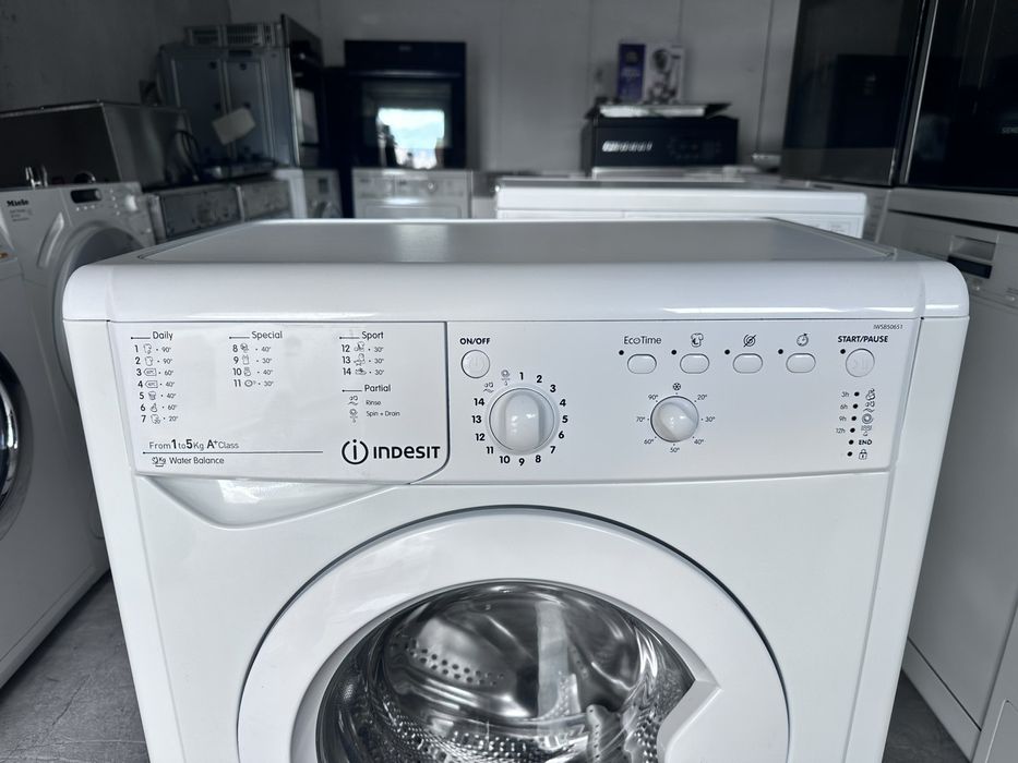 Пералня INDESIT, дълбока 45см. Безплатна доставка за София