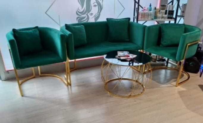 Комплект Диван и 2 стола. Безплатна доставка