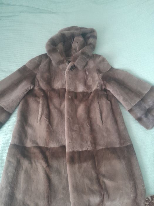 Продам норкавая шубу