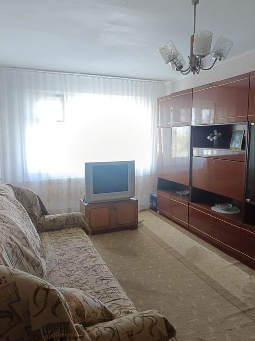 Продам 3 х комн квар.4 -23-1  этаж.