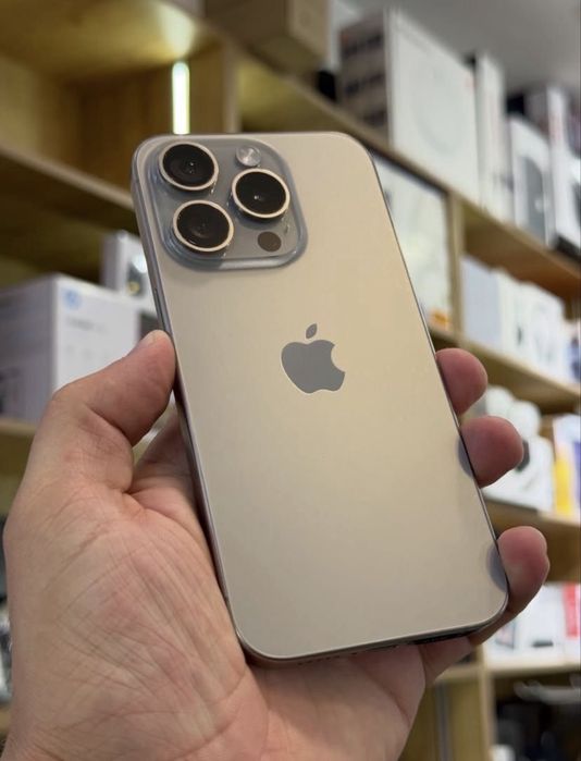 Продам iphone 15pro
