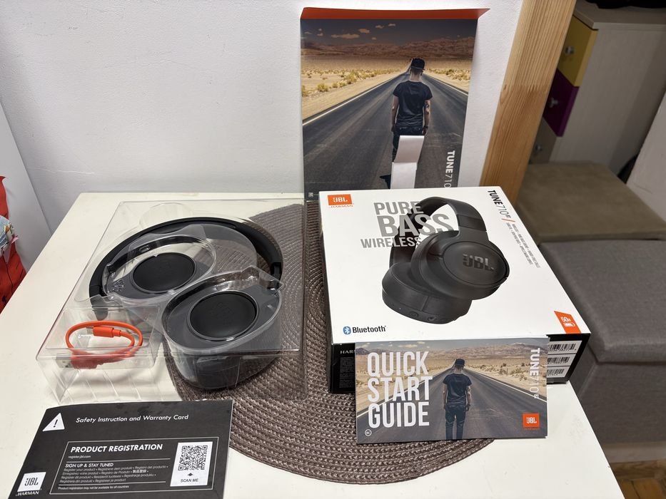 Продавам слушаки JBL TUNE 710BT