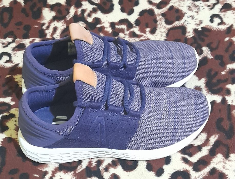 Vând urgent adidasi New balance