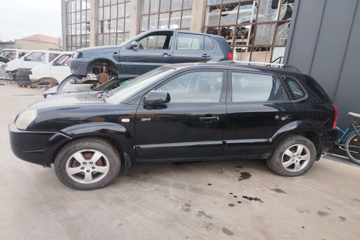 Egr Hyundai Tucson 2007 2.0 CRDi MT 4WD (112 hp)