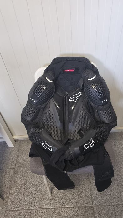 Vand Armura si ghete enduro