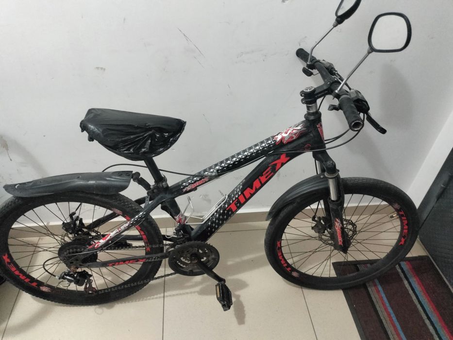 Велосипед черный