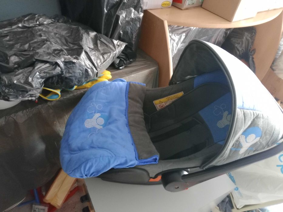 Детско столче синьо До 1г.