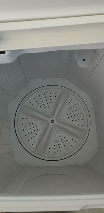 Стиральная машина полуавтомат 7,5. кг