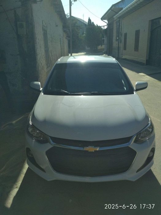 Avtomashina variantga beriladi