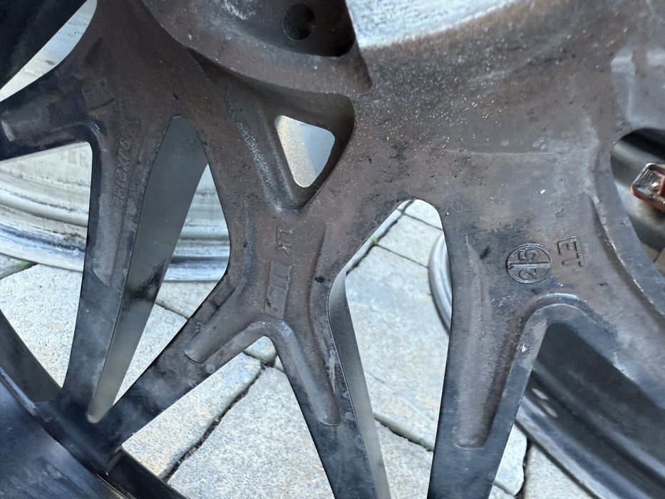 Audi A8  5/112 / 21 цола/ Оригинални Без Криви и Заварки