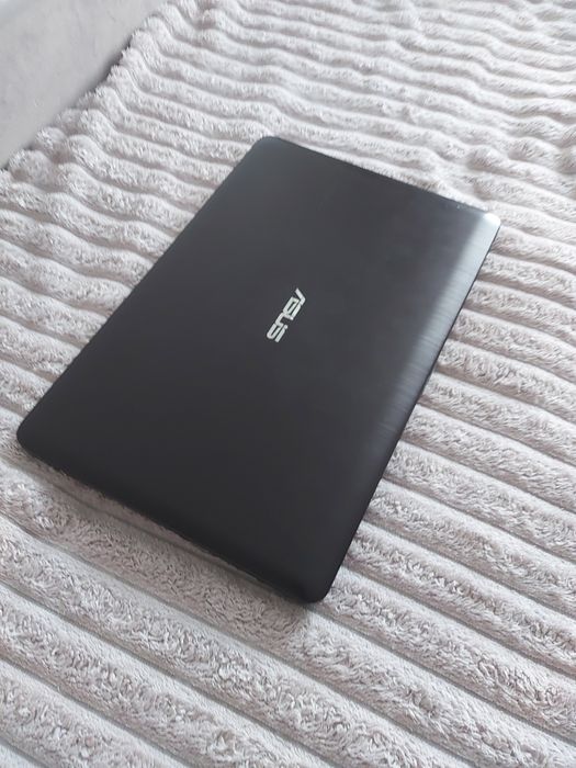 Продам ноутбук Asus x541s