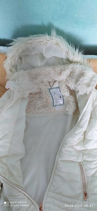 Куртка на девочку осень