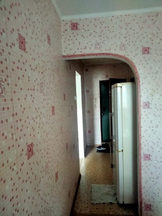 Продам 1-ком квартиру район Достык мола.