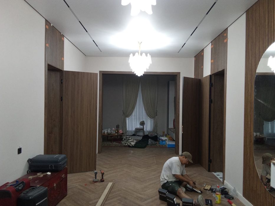 Установка межкомнатных дверей