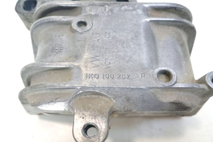 Tampon motor 1K0199262P Volkswagen VW Passat B6