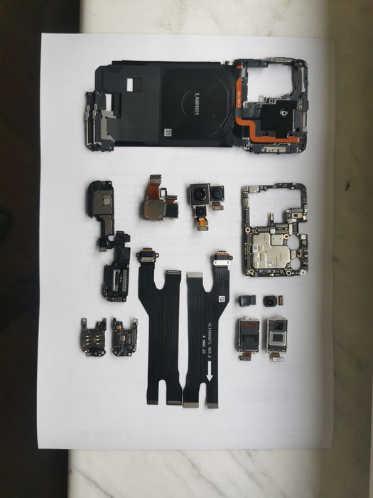 Huawei P30 Pro pentru piese placă de bază