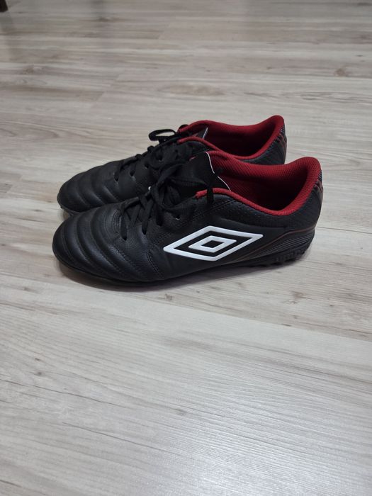 Стоножки Умбро 43 номер