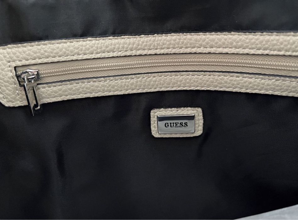 Geanta Guess noua