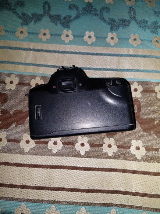 Canon 1000-F ,aparat foto, pentru piese