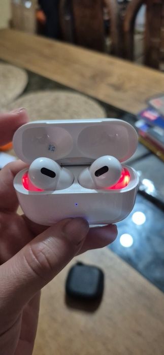 Casti bluetooth in ear