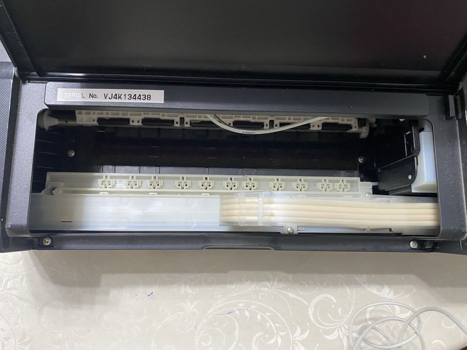 Продаю принтер EPSON