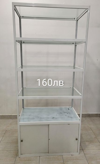 Стелажи за магазин