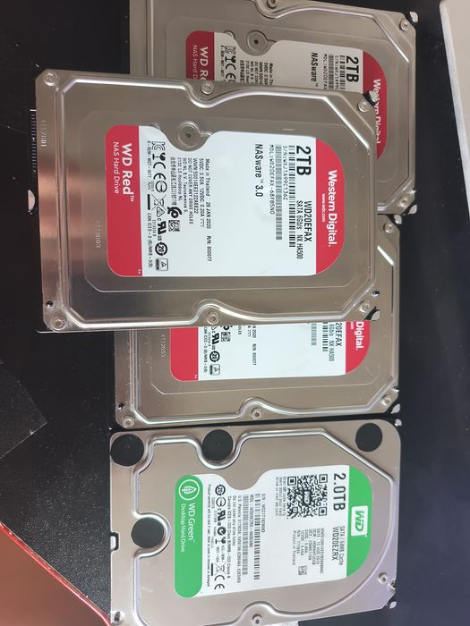 Western digital RED 2TB, DDR4 8GB озу